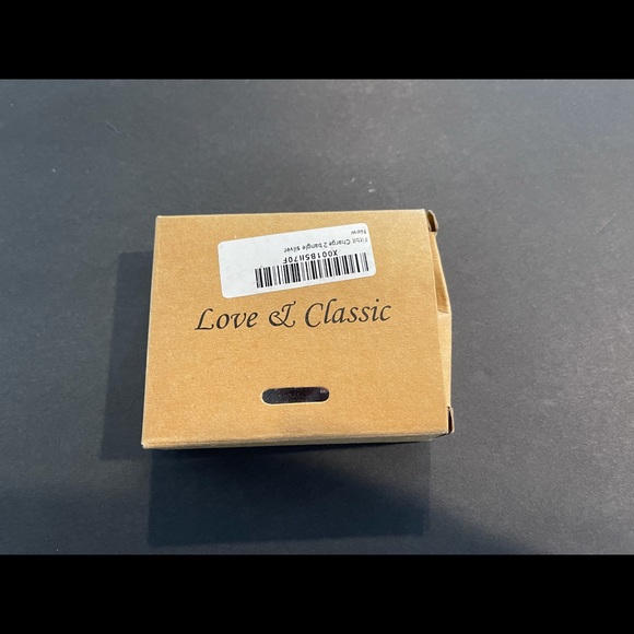 Fit bit 2 alternate band - Picture 9 of 10